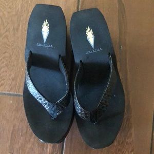 Barely worn Volatile wedge Sandal.